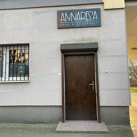 Annaresa *
